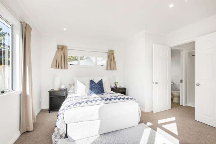 10 Mackay Drive Greenhithe_9