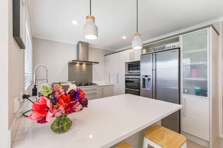 5 Wick Place Wattle Downs_4