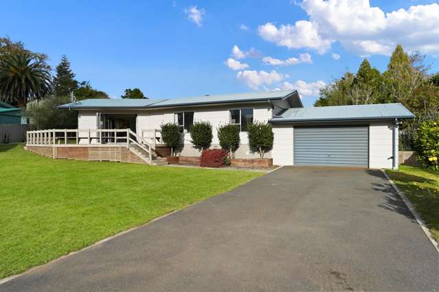 Affordable living with 889sqm land
