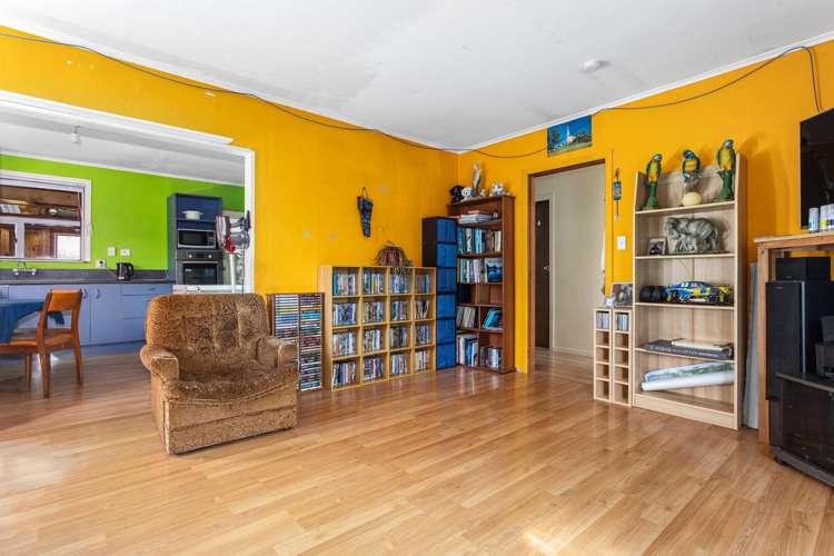 44 Station Road_3