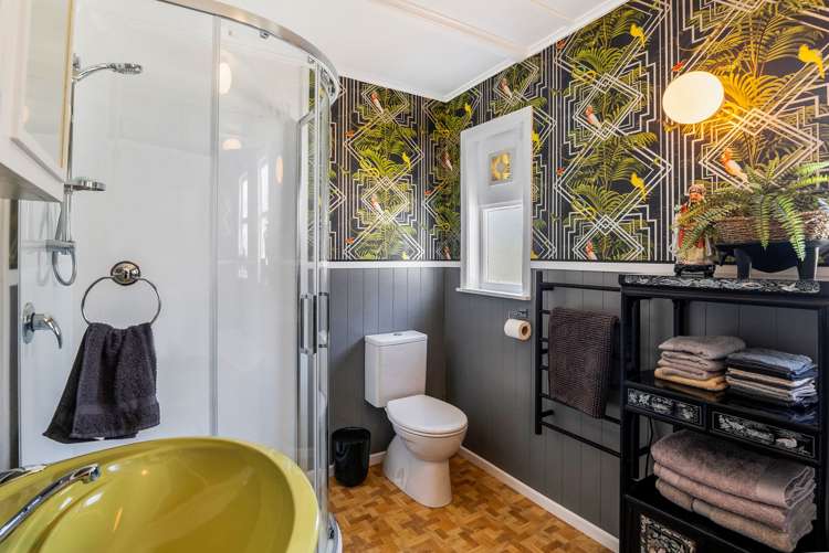 16 Mahoe Street Otaki Beach_14