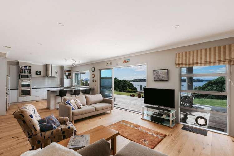 109 Harbour View Road Omokoroa_17