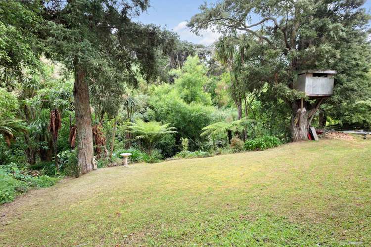 34 Castleton Street Birkdale_12