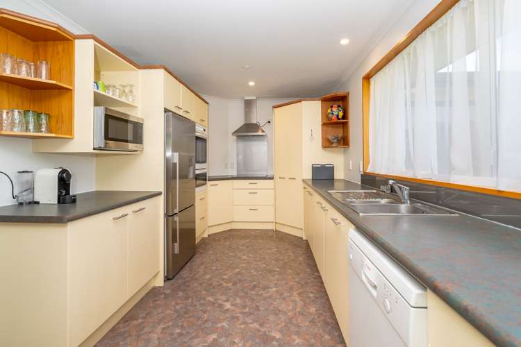 2 Sunninghurst Drive Fairfield_11