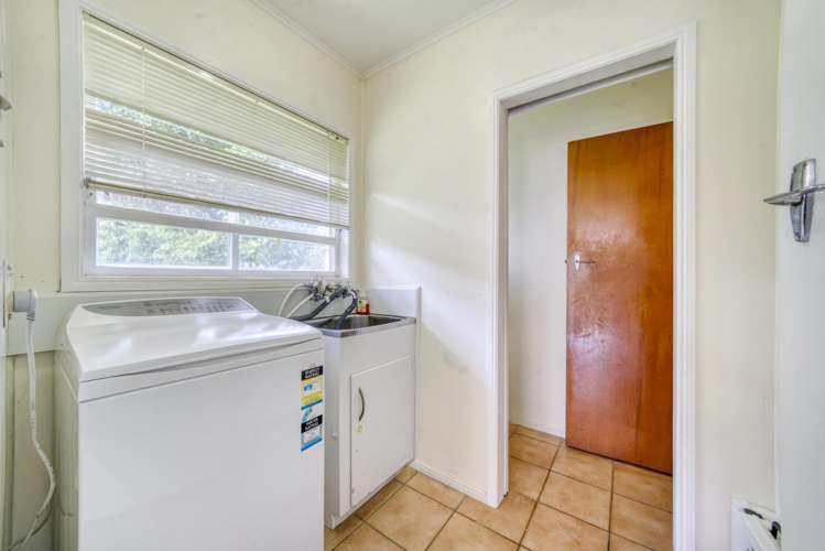 31 Manse Road Pahurehure_11