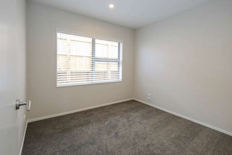 39 Fairwater Road Warkworth_11