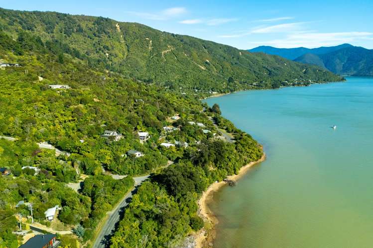 780 Queen Charlotte Drive Havelock_25