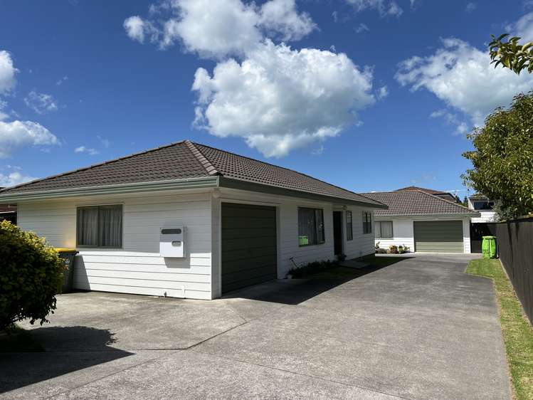 2/148 Bucklands Beach Road_0