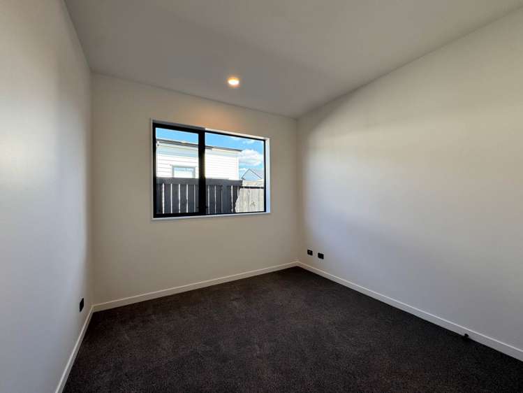 9 Tipu Crescent Milldale_14