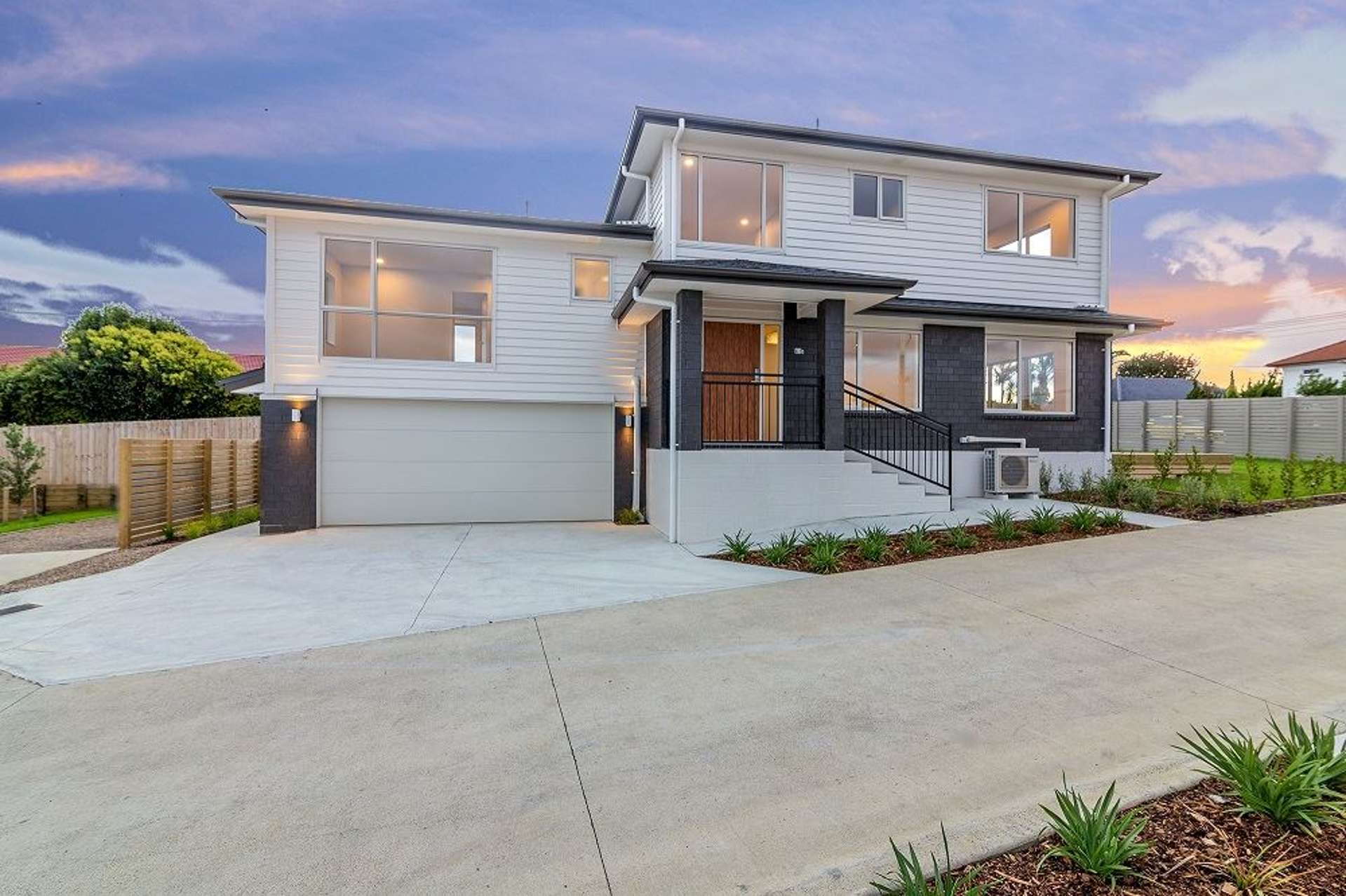 61a Tirimoana Road Te Atatu South_0