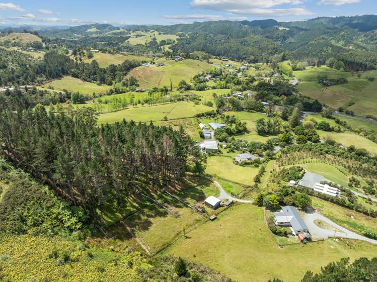 75 Old Parua Bay Road Parahaki_28