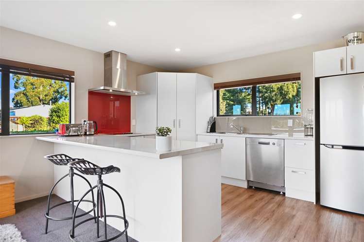 114 Bruces Road Sefton_4