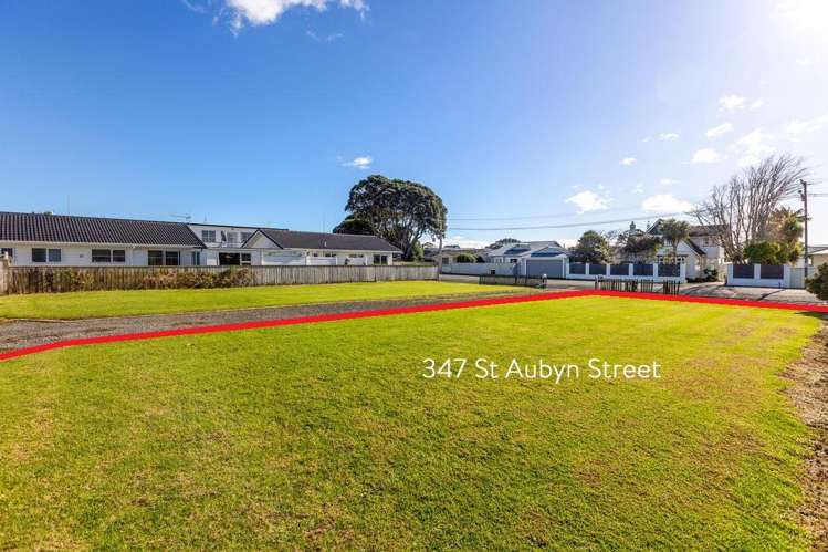 347 & 349 Aubyn Street_2
