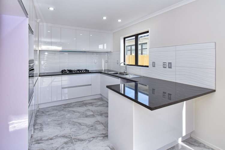 8 Cambridge Road Manurewa_6