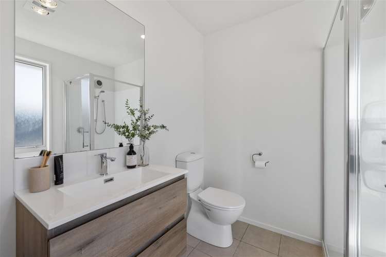 6 The Gate Yaldhurst_8