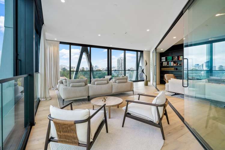 1204/9 Princes Street 10015_2