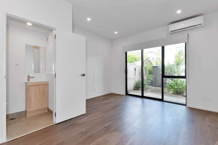 35 Morihana Close Glen Eden_9