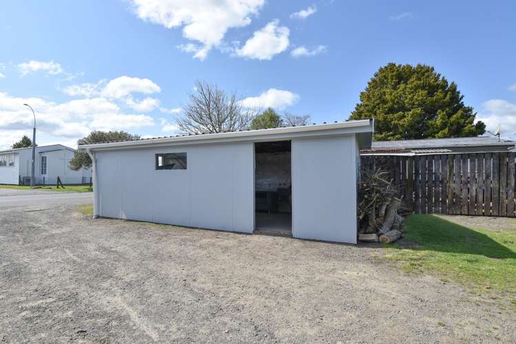 33 Pine Drive Murupara_13