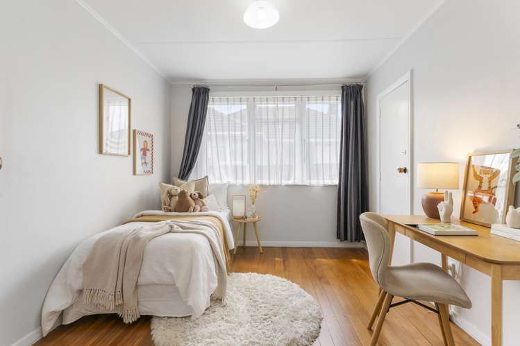 56 Kelwyn Road Kelston_20