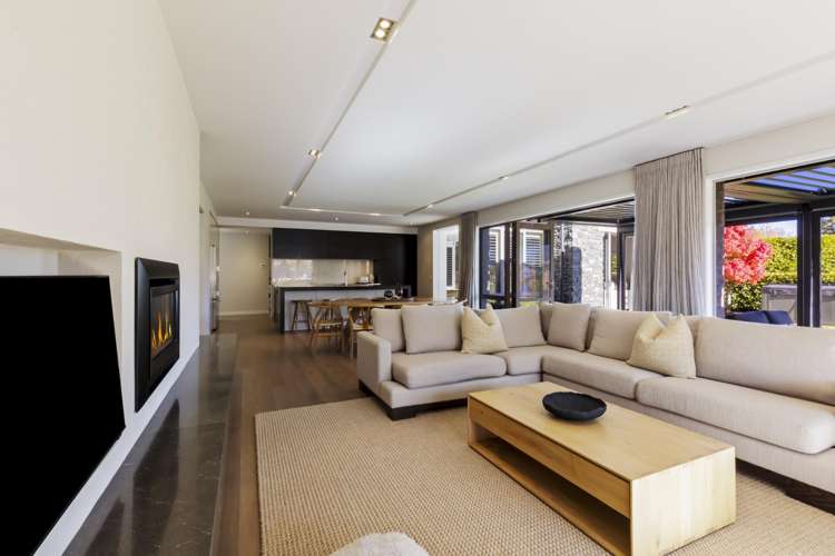 22 Ayrburn Ridge_2