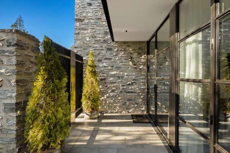 95 Frankton Road Queenstown_29