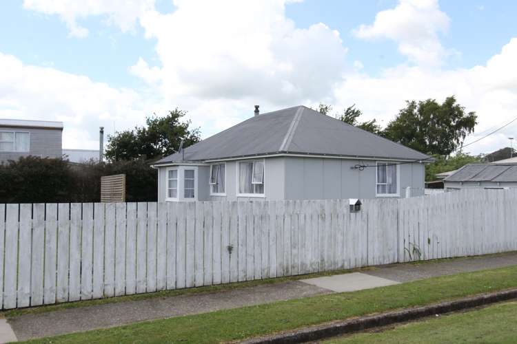 7 King Street Pahiatua_11