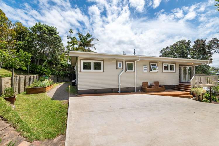 94 Saddleback Rise Murrays Bay_24
