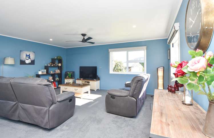 374 High Street South Carterton_4