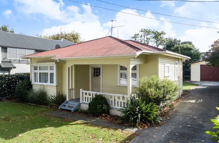 41 Albert Street Hamilton East_15