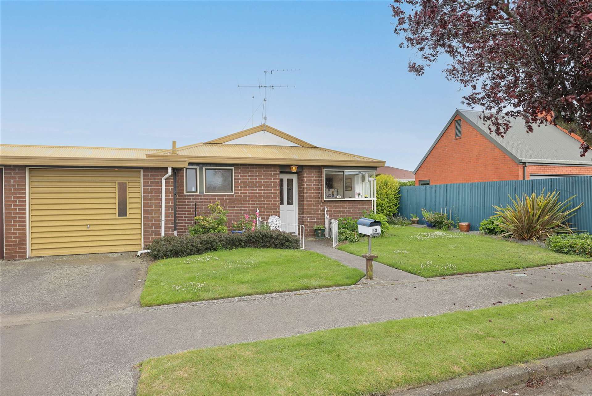 13 Burton Place Owhata_0