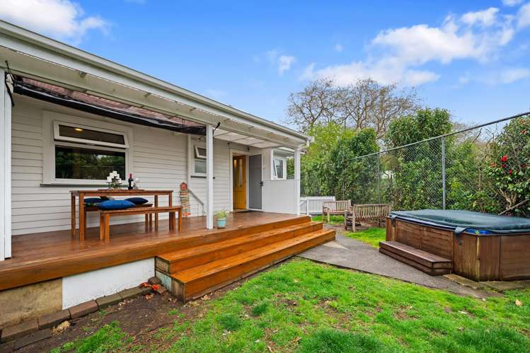 1/131 Swanson Road Henderson_15