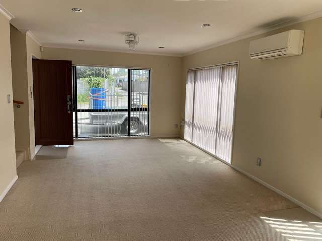 38 Ashlynne Avenue Papatoetoe_3