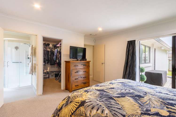 94 Weggery Drive Waikanae Beach_13