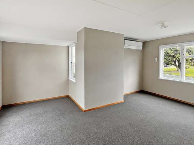 10 Devon Crescent Bulls_3