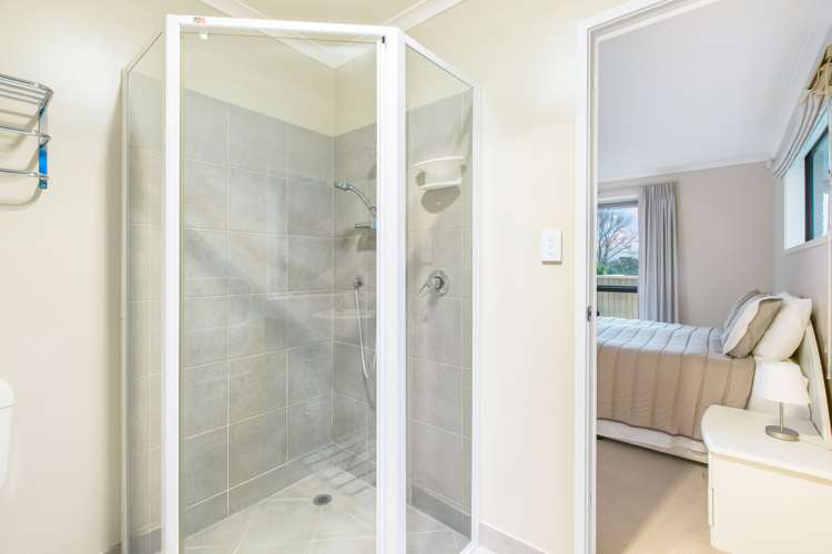 6a Christina Avenue Te Atatu South_19