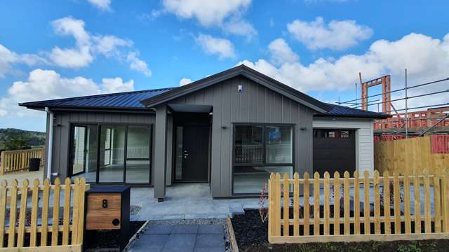 8 Pacific Heights Road Orewa_1