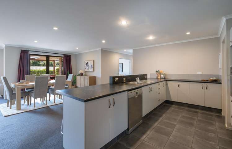 14 Farleigh Street Atawhai_4