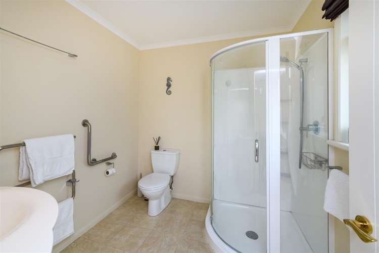 11 Wanganui Road Marton_13