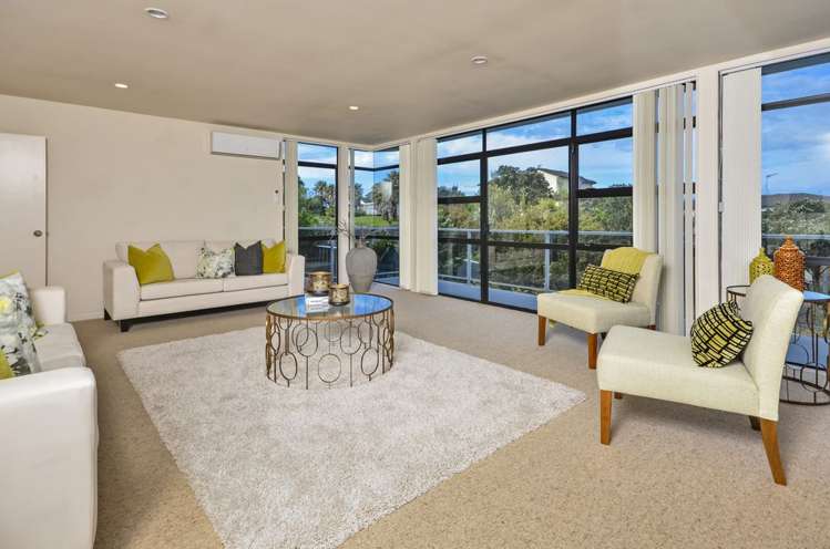 5 Savoy Road Orewa_10