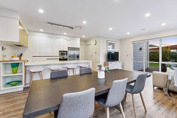 7 Horsefields Drive Flat Bush_7