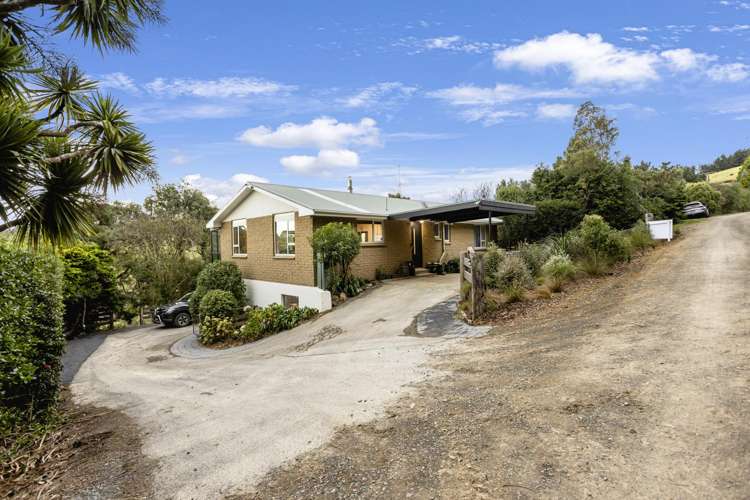 44 and 58 Hilton Road Highcliff_32