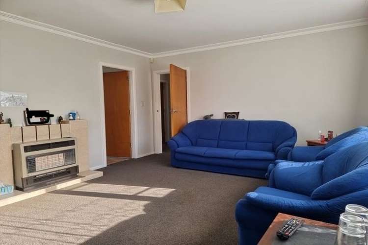 77 Wai-iti Crescent Woburn_2