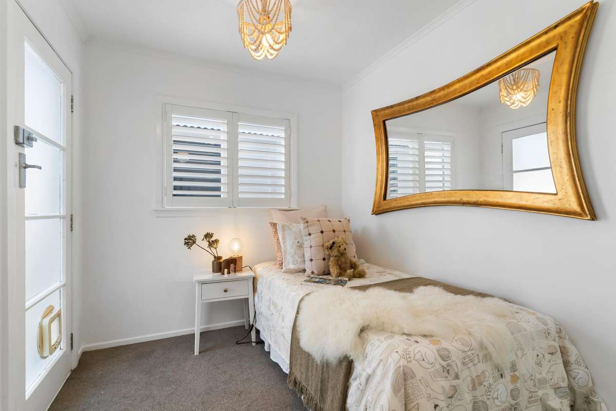 9 Howlett Street_4