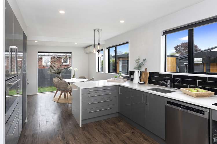 1/1 Greers Road Ilam_3