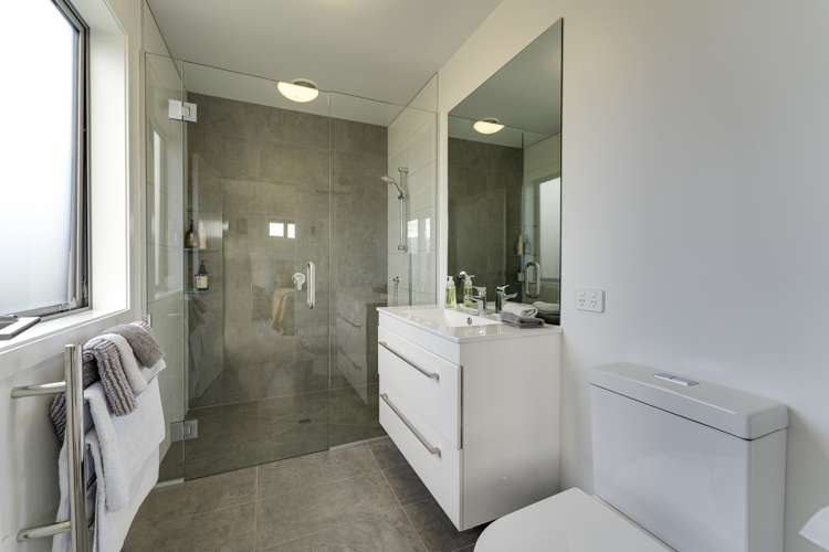 44 Hosking Drive Cromwell_16