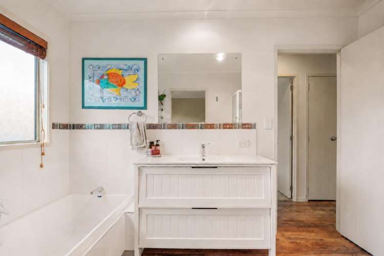 8 Roger Guy Place Welcome Bay_18