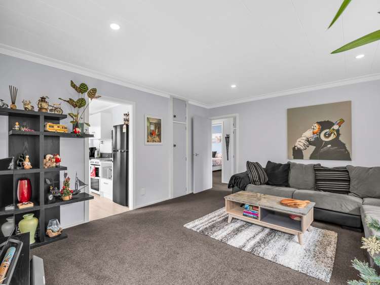 67a Barton Street Woolston_6