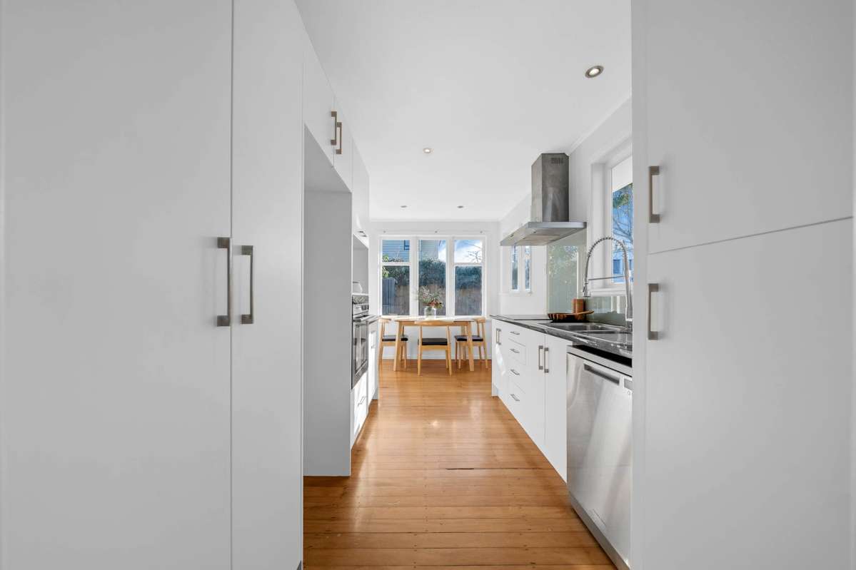 1602A Great North Road_5