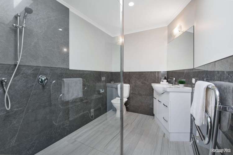 16 Frost Road Silverdale_24