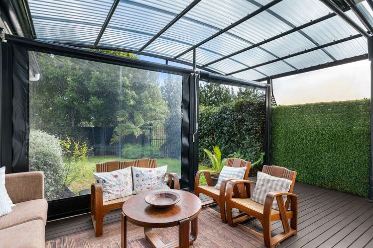 37 Alpers Ridge Leamington_7